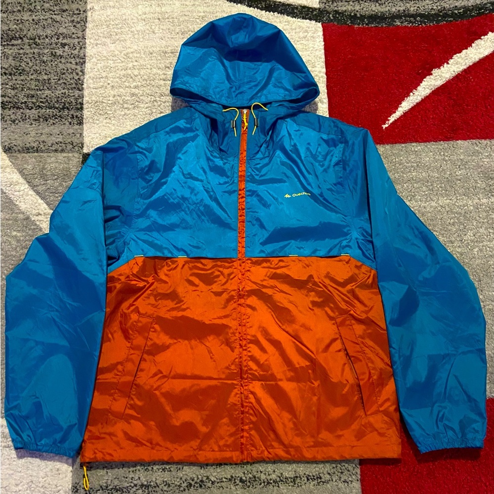 ~QUECHUA DECATHLON 🙂 ~ WATERPROOF RAIN JACKET ~ MENS SIZE MEDIUM